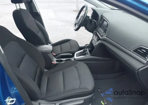 2017 Hyundai Elantra Se/Value/Limited z USA, uszkodzony, nr VIN 5NPD84LF7HH196695